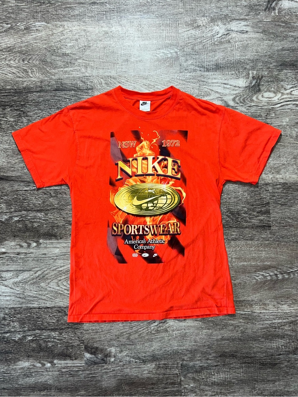 Nike Sportswear NSW Max 90 Americana Red Orange Short Sleeve T-Shirt Size Small